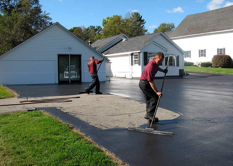 Petra Paving will provide sealcoating services to extend the life of your driveway or parking lot in NH or Mass.
